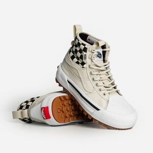 Vans Men's High-Top Sneakers - Cream and Black